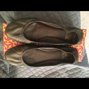 Tori Burch Flats size 8.5